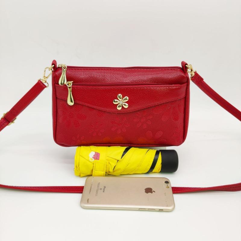 Summer new middle-aged and elderly mothers trend fashion embossed large capacity shoulder oblique span bag women красный
Summer new middle-aged and elderly mothers trend fashion embossed large capacity shoulder oblique span bag women красный