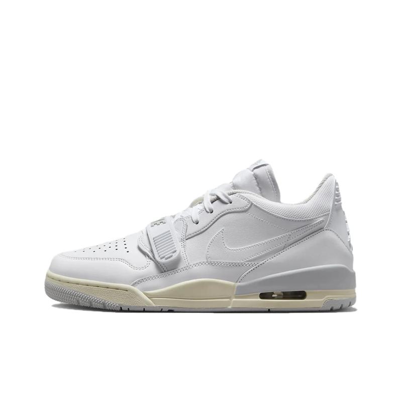 Jordan Courtside 23 Children s Basketball Shoes White HJ9199-111 43
Jordan Courtside 23 Children s Basketball Shoes White HJ9199-111 43