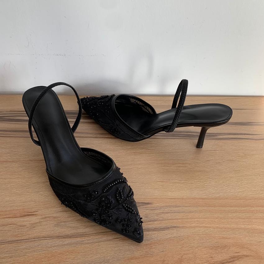 Сітчасті sandals на високих підборах з вишивкою квітів Жіночі Літні Сексуальні Slingback З гострим носком Туфлі-човники Взуття для сукні Sandalias De Mujer 39
Сітчасті sandals на високих підборах з вишивкою квітів Жіночі Літні Сексуальні Slingback З гострим носком Туфлі-човники Взуття для сукні Sandalias De Mujer 39
