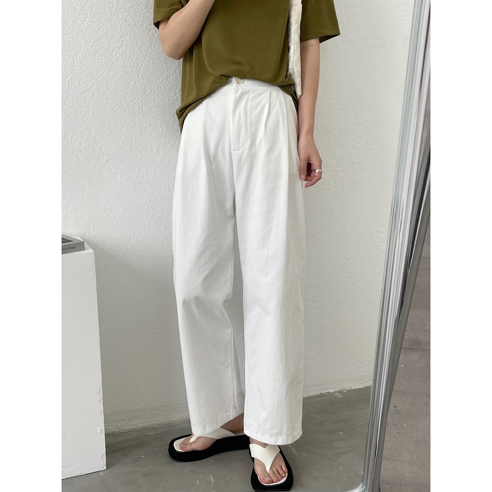 Versatile White Tofu Pants: Slimming, Loose-Fit, Casual Straight-Leg Design for Spring and Summer S чорний
Versatile White Tofu Pants: Slimming, Loose-Fit, Casual Straight-Leg Design for Spring and Summer S чорний