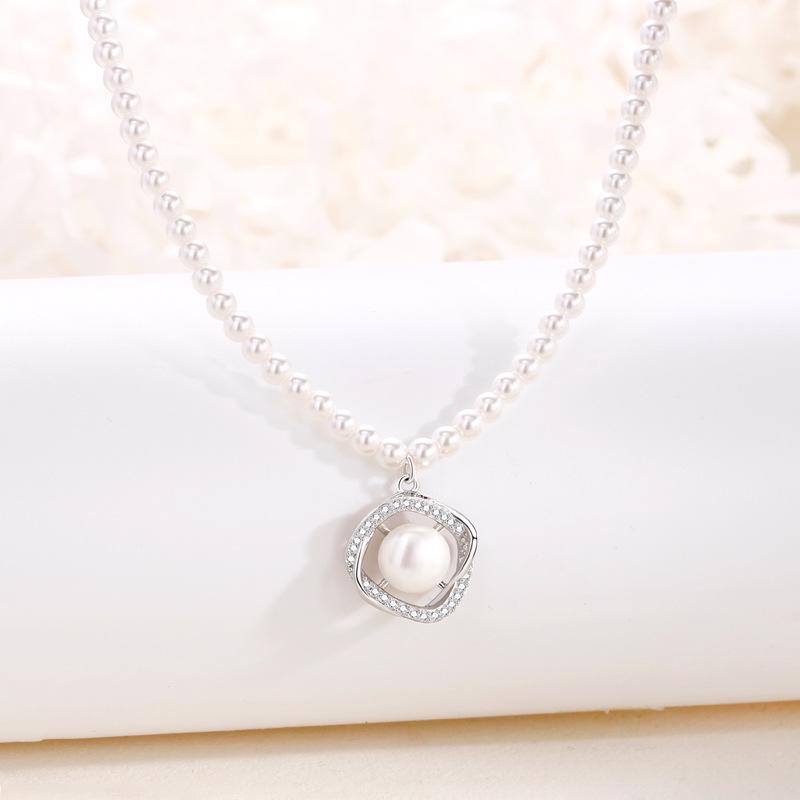 Ожерелье из стерлингового серебра 925 пробы в французском ретро-стиле с пресноводным жемчугом для женщин - Высококлассный маленький чокер из рисовых бусин с подвеской 925 Silver
Ожерелье из стерлингового серебра 925 пробы в французском ретро-стиле с пресноводным жемчугом для женщин - Высококлассный маленький чокер из рисовых бусин с подвеской 925 Silver