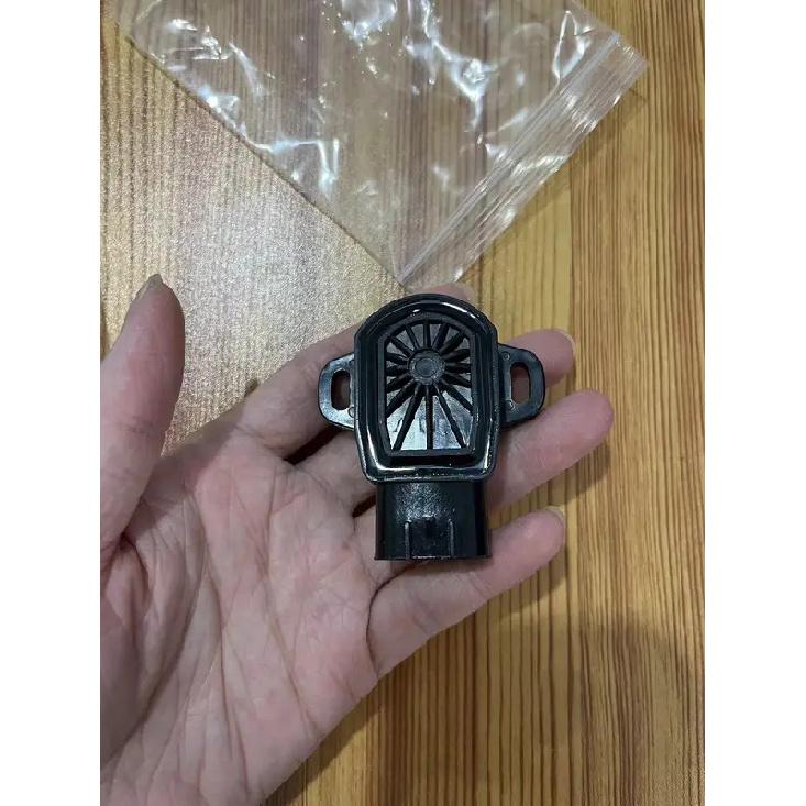 115HP F115 LF115 Throttle Sensor for Yam-aha TPS Switch Outboa-rd 68V-85885-00-00 68V-85885-00 68V-85885-10-00 68V-85885-10
115HP F115 LF115 Throttle Sensor for Yam-aha TPS Switch Outboa-rd 68V-85885-00-00 68V-85885-00 68V-85885-10-00 68V-85885-10