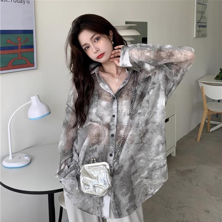 Женская куртка большого размера в стиле тай-дай в гонконгском стиле с длинным рукавом – Весна/Лето 2025 Защита от солнца Свободный крой S
Женская куртка большого размера в стиле тай-дай в гонконгском стиле с длинным рукавом – Весна/Лето 2025 Защита от солнца Свободный крой S