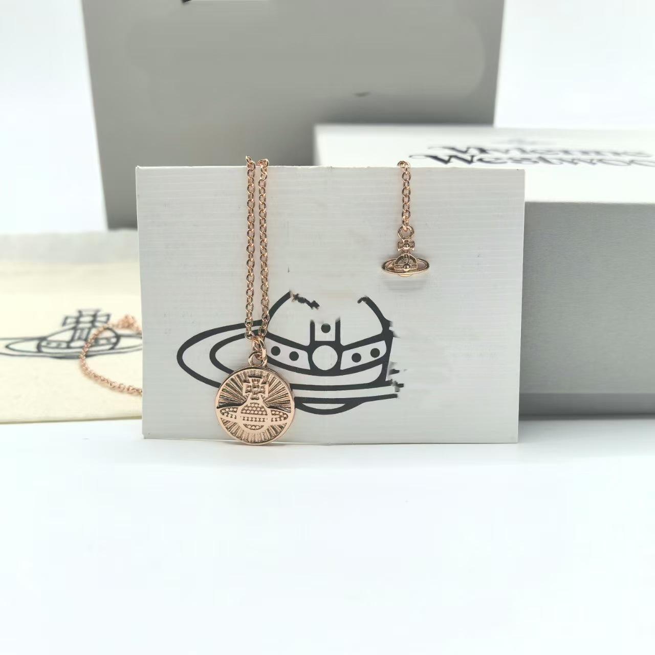 Empress Dowager Cixi Coin Double-Sided Pendant Necklace - Women s Retro Saturn Relief Clavicle Chain
Empress Dowager Cixi Coin Double-Sided Pendant Necklace - Women s Retro Saturn Relief Clavicle Chain