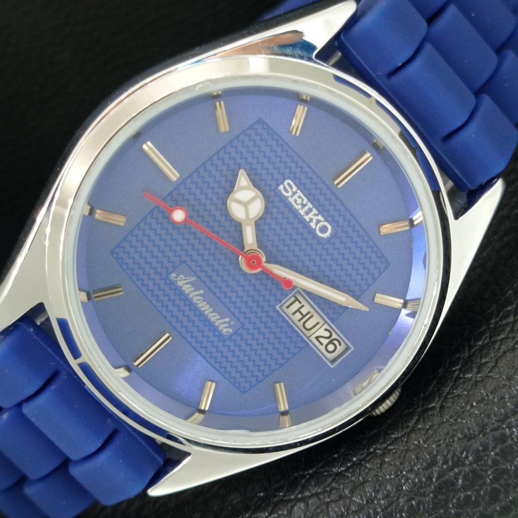 JAPAN VINTAGE REFURBISHED SEIKO AUTOMATIC 6309A MENS BLUE DIAL WATCH a443224-1
JAPAN VINTAGE REFURBISHED SEIKO AUTOMATIC 6309A MENS BLUE DIAL WATCH a443224-1