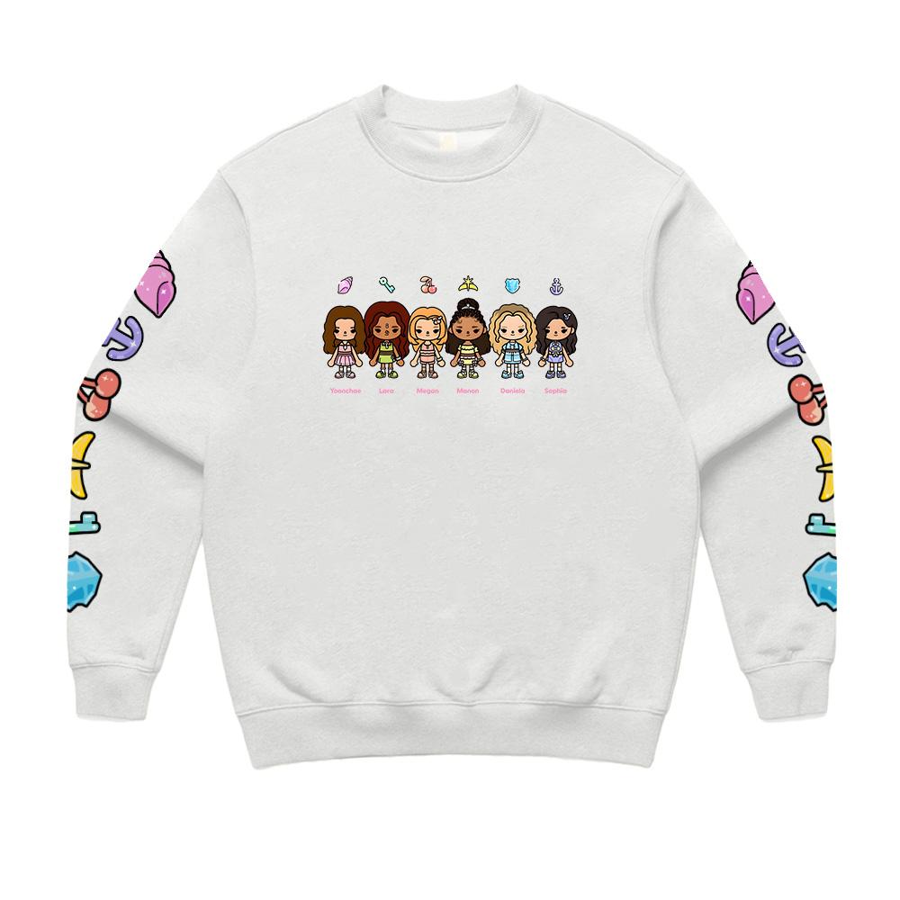KATSEYE X Toca Boca Anime Avatars Cartoon Print Pullover Long Crewneck Long Sleeve Sweatshirt Trendy Versatile Streetwear Unisex M білий
KATSEYE X Toca Boca Anime Avatars Cartoon Print Pullover Long Crewneck Long Sleeve Sweatshirt Trendy Versatile Streetwear Unisex M білий