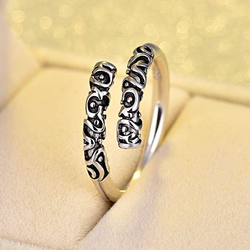 Old Black Myth Wukong Golden Hoop Ring Female, Sun Wukong Tight Hoop Opening Curse Ring Thai Silver Ring Adjustable opening
Old Black Myth Wukong Golden Hoop Ring Female, Sun Wukong Tight Hoop Opening Curse Ring Thai Silver Ring Adjustable opening
