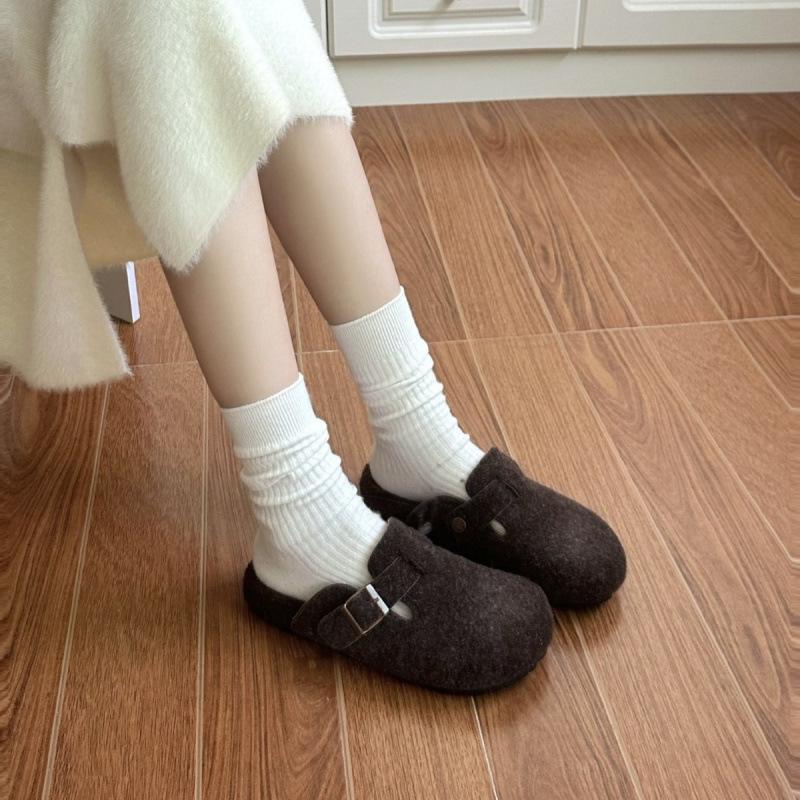 Baotou half slippers woolen slippers women s winter wear new thick-bottomed velvet woolen cotton mop 40
Baotou half slippers woolen slippers women s winter wear new thick-bottomed velvet woolen cotton mop 40