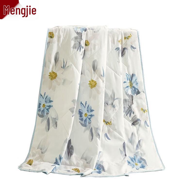 Mengjie Washable Antibacterial Summer Quilt
Mengjie Washable Antibacterial Summer Quilt