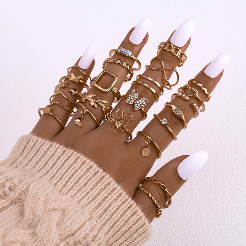 23-Piece Alloy Butterfly & Heart Knuckle Ring Set - European & American Style золотой
23-Piece Alloy Butterfly & Heart Knuckle Ring Set - European & American Style золотой