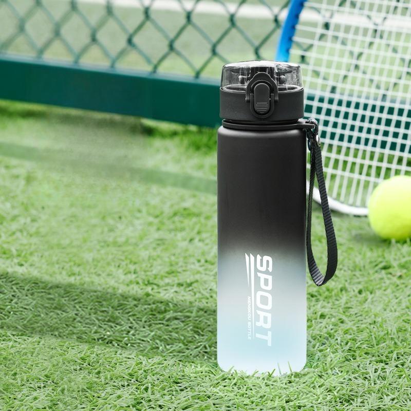 Gradient Color Sports Water Bottle with Leakproof Lid for Gym and Outdoor Activities Large Capacity and High Aesthetic Value 560ML чорний
Gradient Color Sports Water Bottle with Leakproof Lid for Gym and Outdoor Activities Large Capacity and High Aesthetic Value 560ML чорний