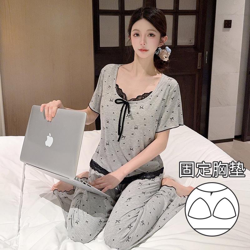 Summer new love bow printing Modal cotton pajamas homewear women can wear outside with chest pads in stock M
Summer new love bow printing Modal cotton pajamas homewear women can wear outside with chest pads in stock M