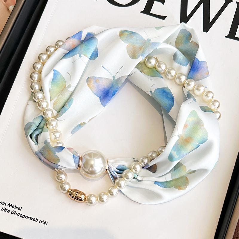 1PC Magnetic Closure Luxury Painted Pattern High-End Accessories Elegant Silk Scarf Versatile Pearl Necklace Gift Multi-Color A
1PC Magnetic Closure Luxury Painted Pattern High-End Accessories Elegant Silk Scarf Versatile Pearl Necklace Gift Multi-Color A