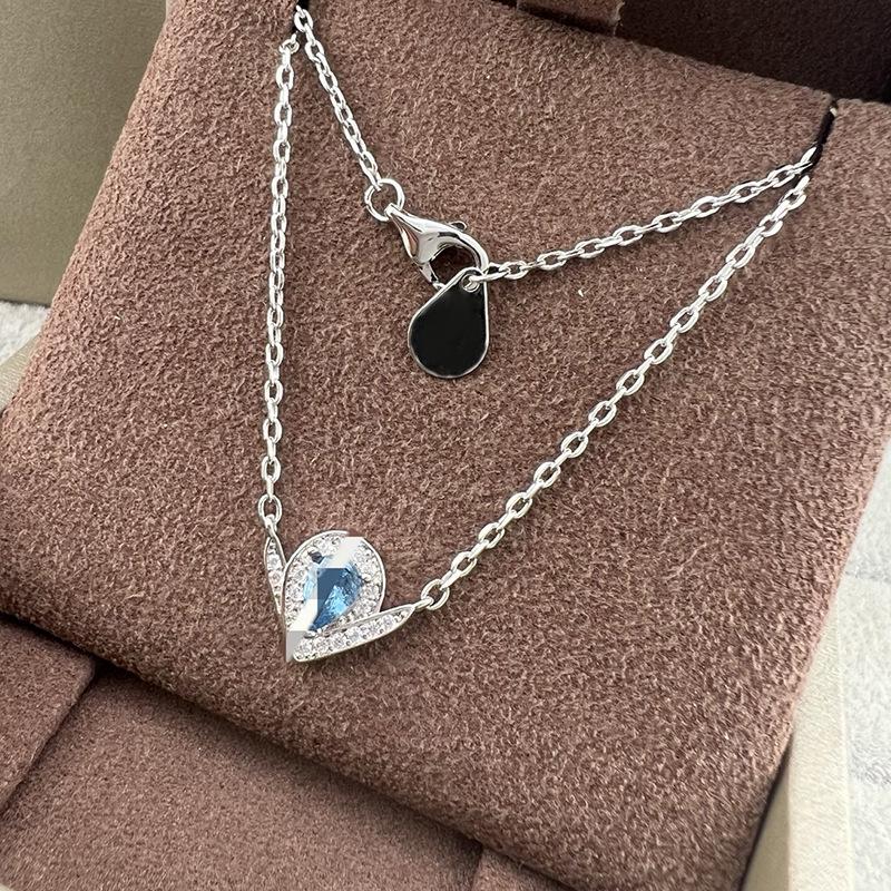 Sapphire & Ruby V-Shaped Necklace: Elegant Women s Light Luxury Clavicle Chain
Sapphire & Ruby V-Shaped Necklace: Elegant Women s Light Luxury Clavicle Chain