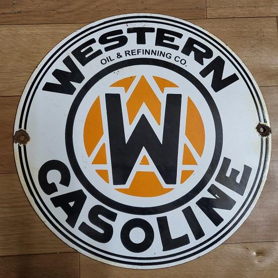 Фарфоровая эмалированная табличка Western Gasoline 30,48 см, бывшая в употреблении, круглая
Фарфоровая эмалированная табличка Western Gasoline 30,48 см, бывшая в употреблении, круглая