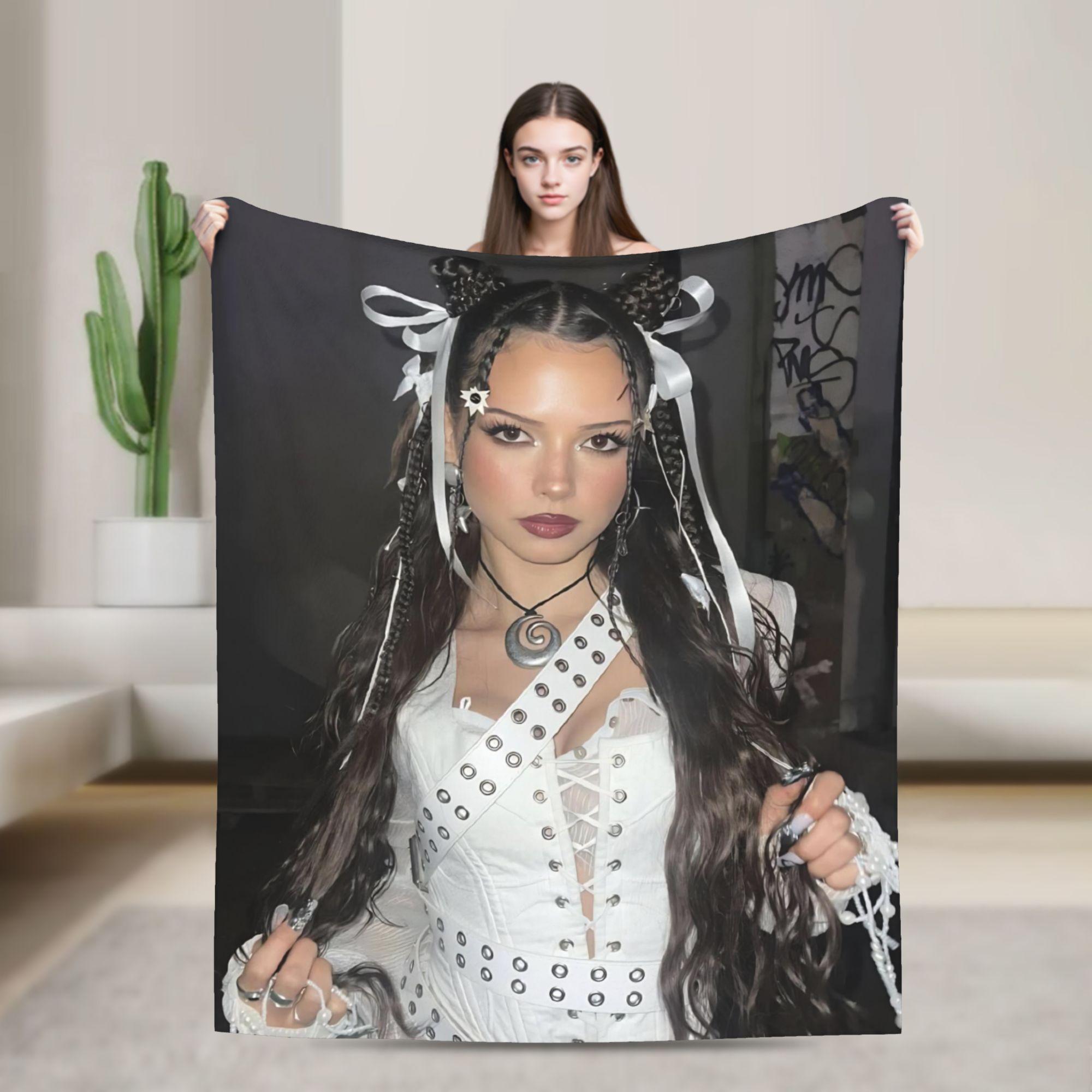 Nina Chuba 2025 Tour Flannel Blanket Soft Throw Blanket for Couch Chair Picnic Funny Bedspread Sofa Bed Cover 30x40in
Nina Chuba 2025 Tour Flannel Blanket Soft Throw Blanket for Couch Chair Picnic Funny Bedspread Sofa Bed Cover 30x40in