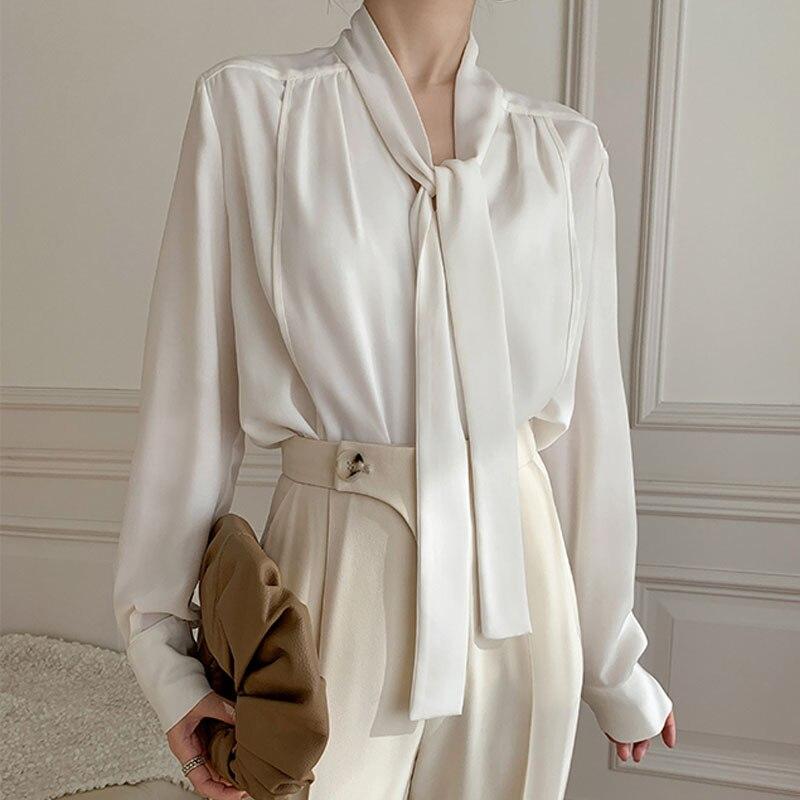 Весна-осінь Мода для офісних леді Біла сорочка Модна елегантна жіноча проста блузка з бантом, вільні повсякденні сорочки з довгими рукавами 13513 L білий
Весна-осінь Мода для офісних леді Біла сорочка Модна елегантна жіноча проста блузка з бантом, вільні повсякденні сорочки з довгими рукавами 13513 L білий