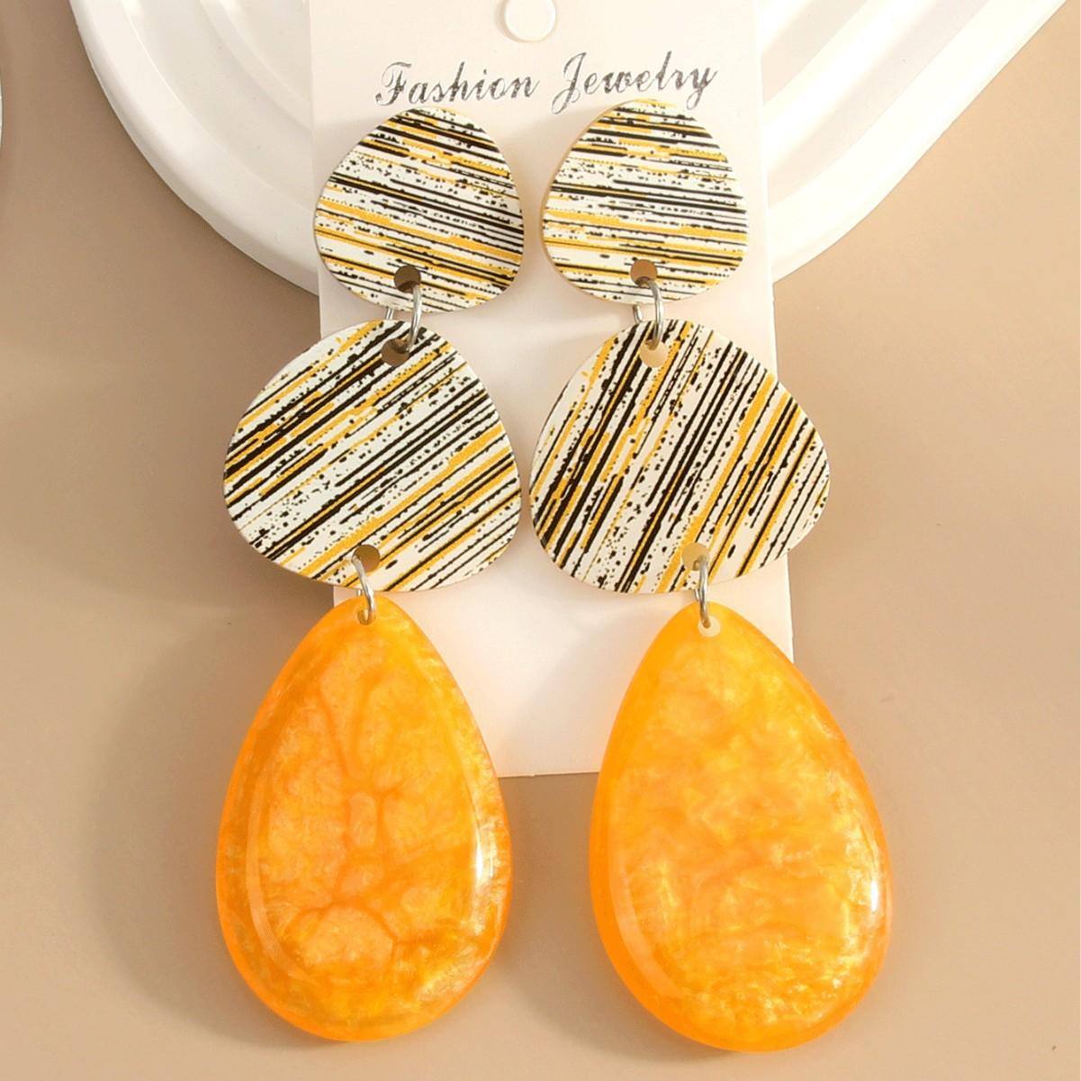 Модные серьги-подвески для женщин жёлтый
Модные серьги-подвески для женщин жёлтый