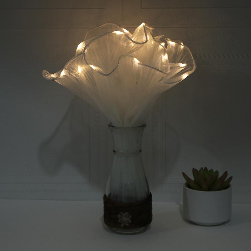Qixi Festival Valentine s Glowing Bouquet String Lights & Wave Gauze Wrap білий
Qixi Festival Valentine s Glowing Bouquet String Lights & Wave Gauze Wrap білий