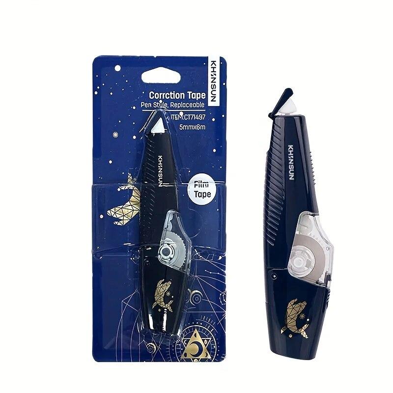 Многоразовая корректирующая лента со сменной ручкой. Корректор белого цвета. Корректирующие принадлежности для школы и офиса.
Многоразовая корректирующая лента со сменной ручкой. Корректор белого цвета. Корректирующие принадлежности для школы и офиса.