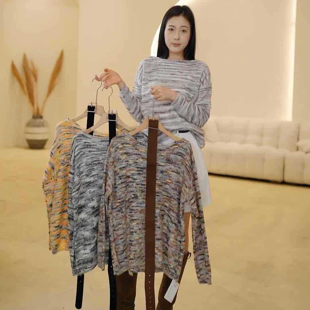 Spring Iridescent Gauze Loose Knit Sweater G One Size сірий колір
Spring Iridescent Gauze Loose Knit Sweater G One Size сірий колір
