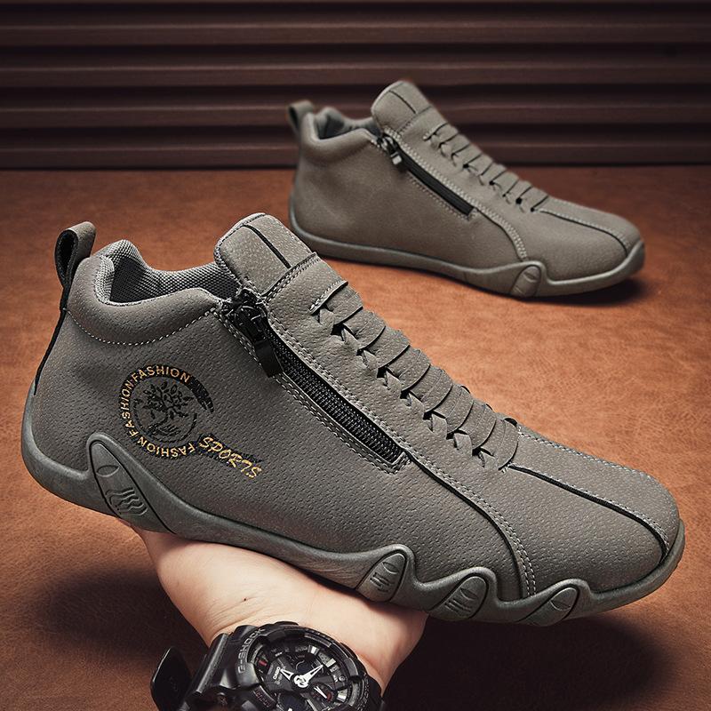 2025 winter new high-top leather shoes men s one-pedal side zipper casual Korean version leather surface five-finger white shoes trendy shoes 39 чёрный
2025 winter new high-top leather shoes men s one-pedal side zipper casual Korean version leather surface five-finger white shoes trendy shoes 39 чёрный