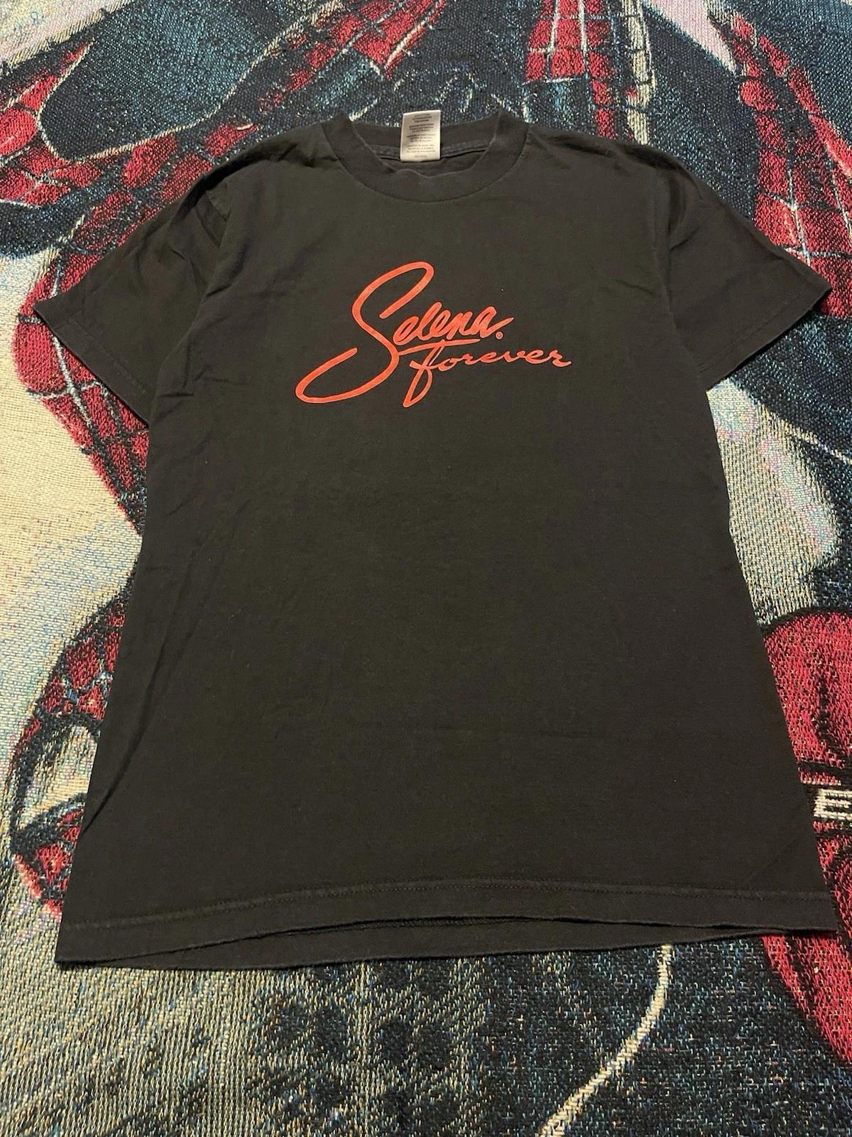 Vintage 2000 Selena Forever Tour Dates Shirt Mens S Concert Band Y2K Double Side S
Vintage 2000 Selena Forever Tour Dates Shirt Mens S Concert Band Y2K Double Side S