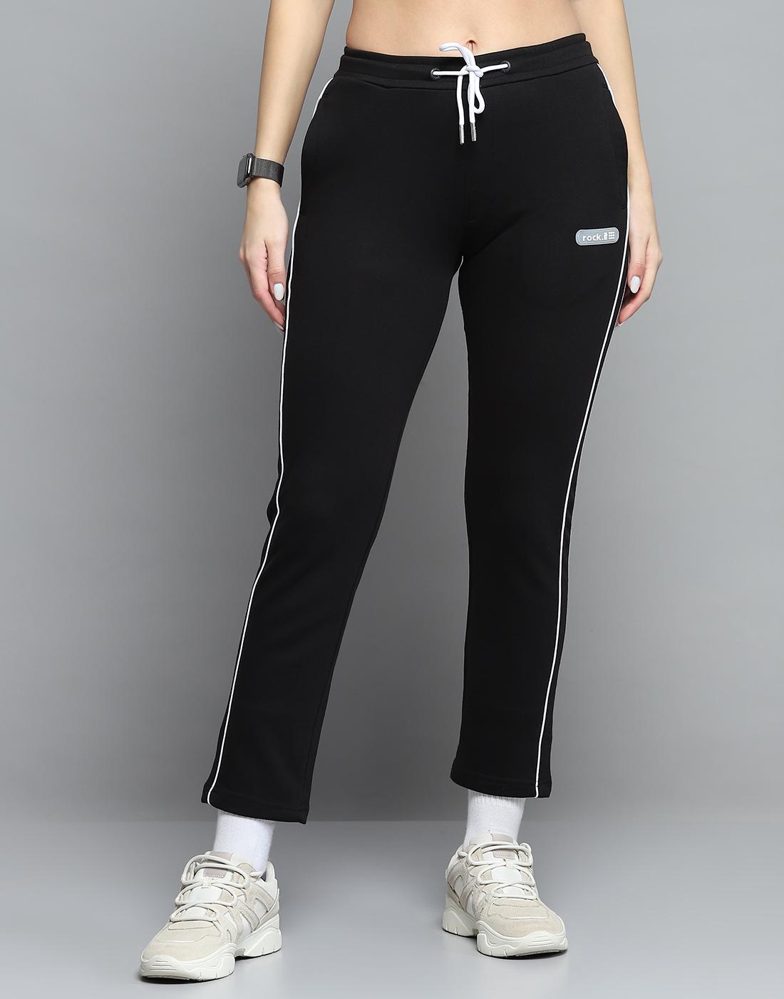 ROCK.IT Женский низ стандартной посадки M чёрный
ROCK.IT Женский низ стандартной посадки M чёрный