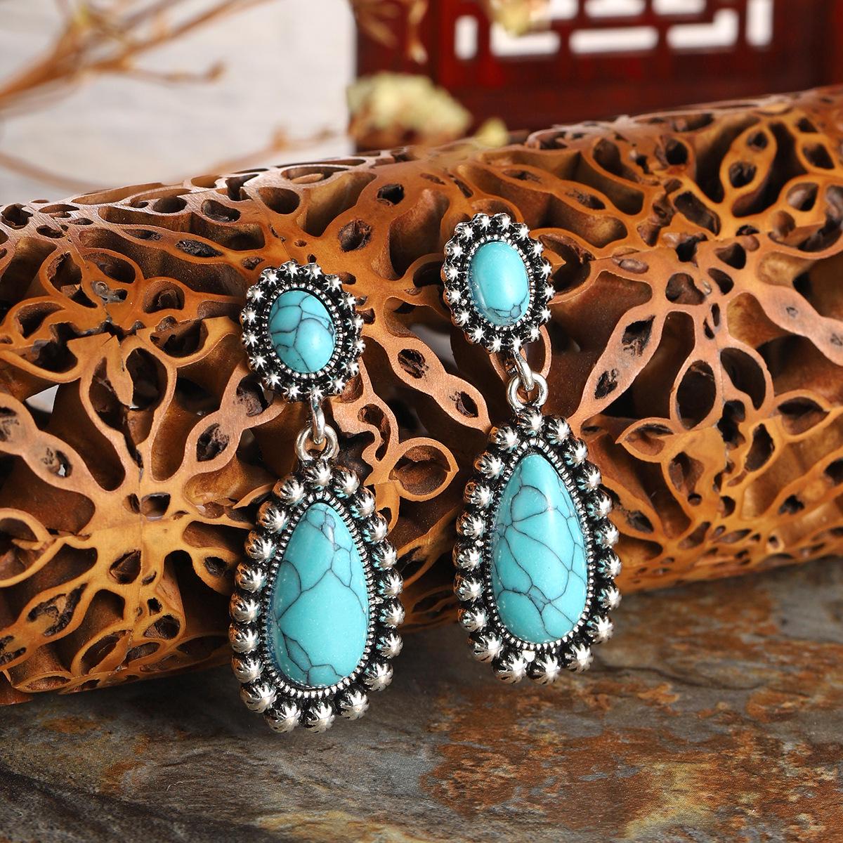 Antique Silver Turquoise Pear-Shaped Earrings - Retro European & American Design бирюзовый
Antique Silver Turquoise Pear-Shaped Earrings - Retro European & American Design бирюзовый
