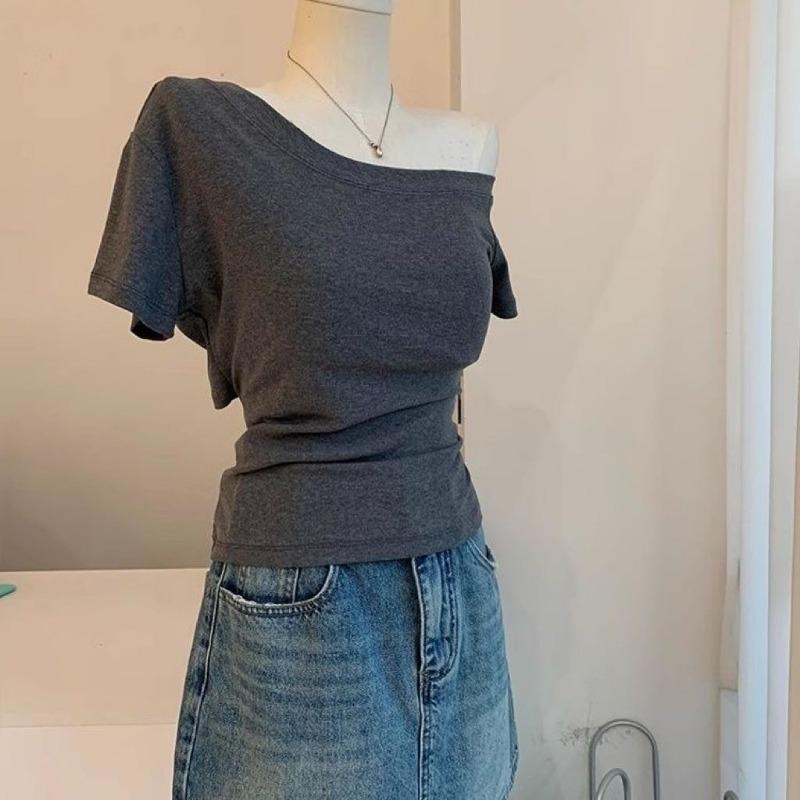 women off-the-shoulder t-shirt short sleeve form-fitting casual solid color slim fit tee S сірий
women off-the-shoulder t-shirt short sleeve form-fitting casual solid color slim fit tee S сірий