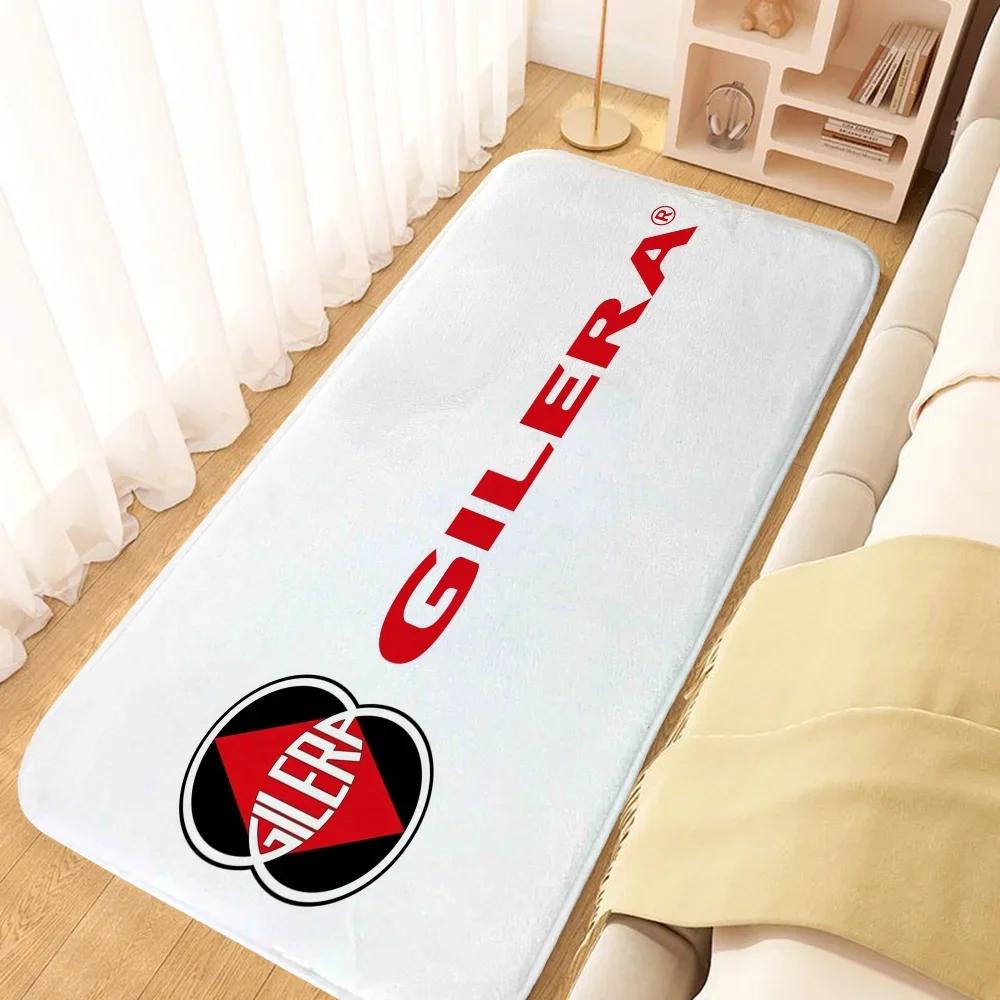 Gilera Furry Mat for Hallway, Room Decoration, Entrance Doormat, Outdoor, Kitchen Rug, Bathroom Mats – Custom Home Decor 40x60cm
Gilera Furry Mat for Hallway, Room Decoration, Entrance Doormat, Outdoor, Kitchen Rug, Bathroom Mats – Custom Home Decor 40x60cm