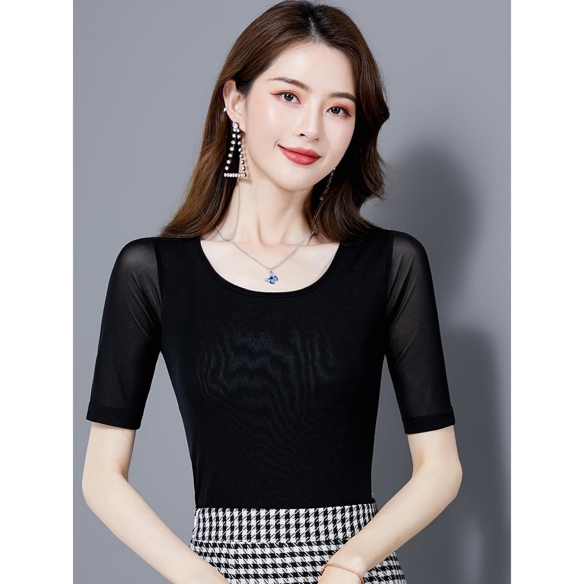 Summer Fashion Inner Mesh Base Shirt for Women Short-sleeved T-shirt Thin Gauze Dress Slim-fitting Small Shirt Top 3XL кавовий
Summer Fashion Inner Mesh Base Shirt for Women Short-sleeved T-shirt Thin Gauze Dress Slim-fitting Small Shirt Top 3XL кавовий