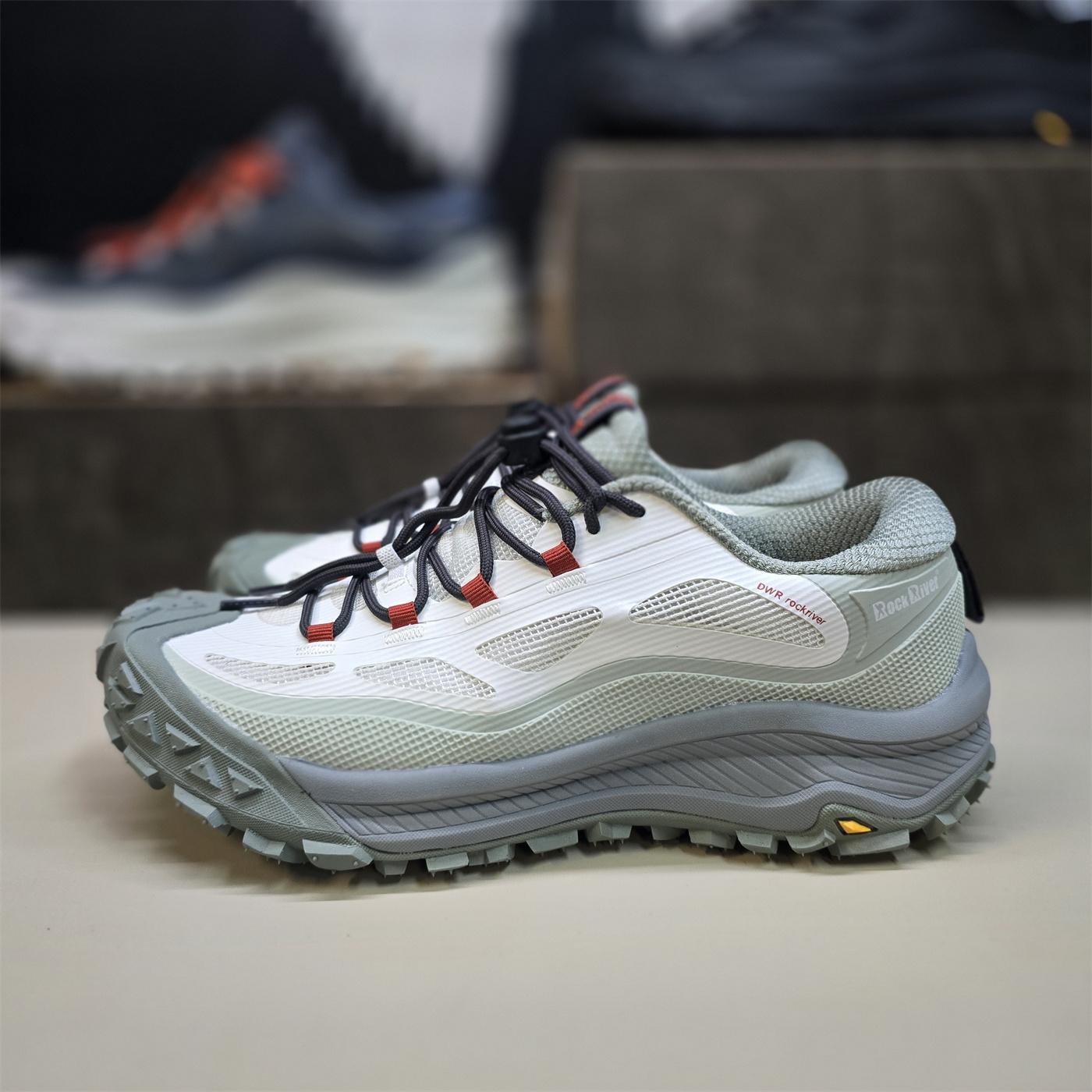 Men Golf Shoes Waterproof Outdoor Anti Slip Footwear for Golfers Non Slip Walking Professional shoes 40
Men Golf Shoes Waterproof Outdoor Anti Slip Footwear for Golfers Non Slip Walking Professional shoes 40