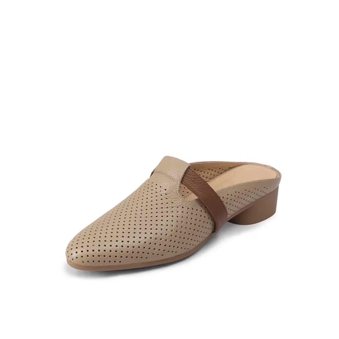 French breathable hollow bag head slippers women s 2025 new round head sandals lazy low heel Muller women s slippers 40 абрикосовий
French breathable hollow bag head slippers women s 2025 new round head sandals lazy low heel Muller women s slippers 40 абрикосовий