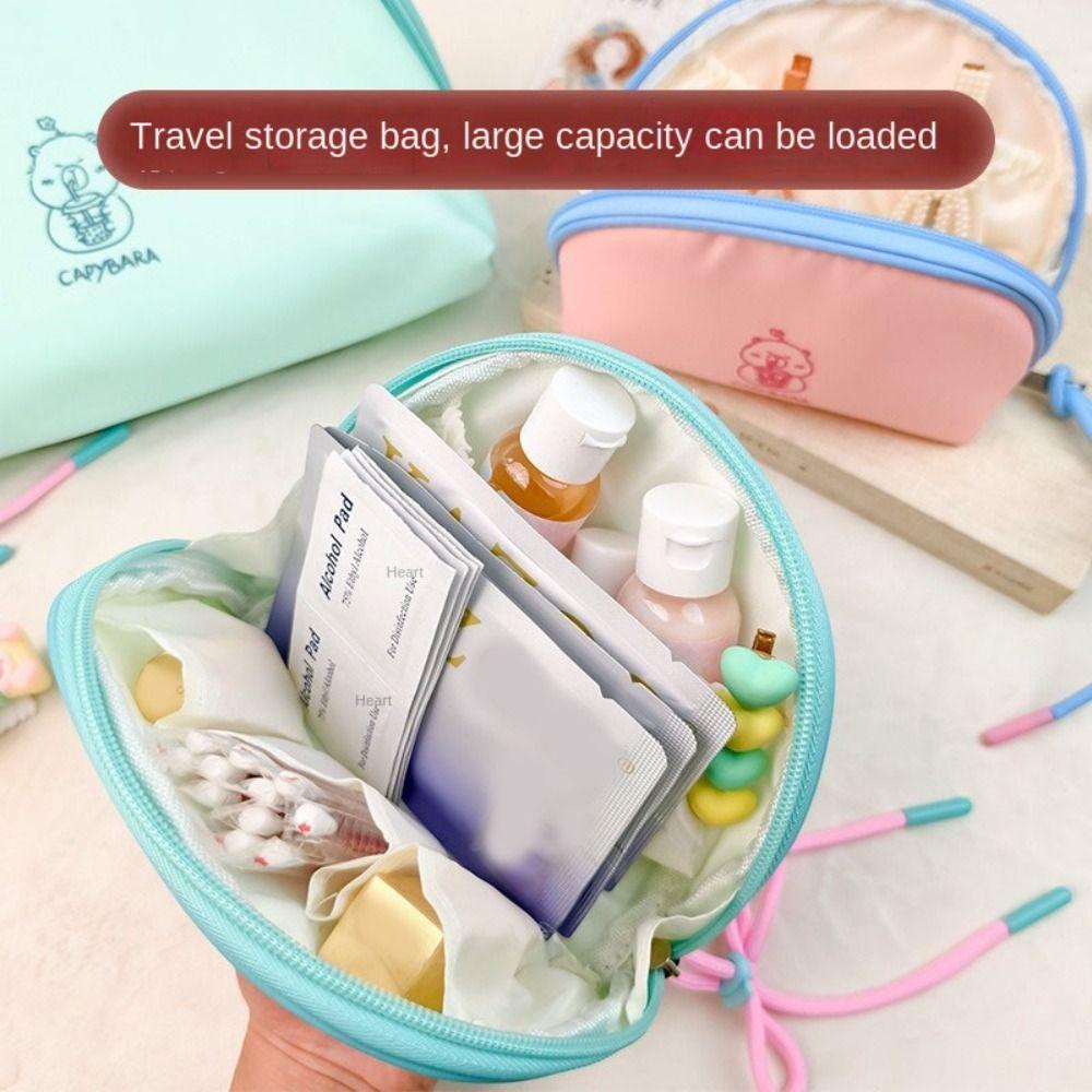 Large Capacity Capybara Makeup Bag Korean Style Travel Makeup Storage Bag Outdoor S рожевий
Large Capacity Capybara Makeup Bag Korean Style Travel Makeup Storage Bag Outdoor S рожевий