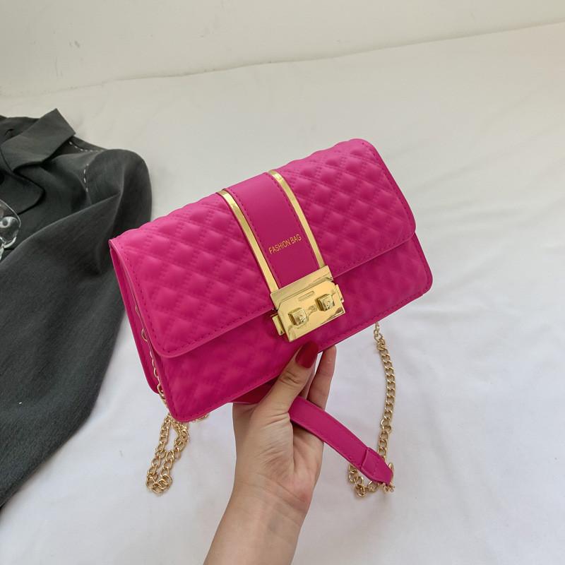 Trendy Small Square Bag For Women In Stylish Black White Green And Blue Pu Leather маджента
Trendy Small Square Bag For Women In Stylish Black White Green And Blue Pu Leather маджента