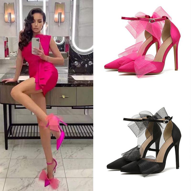 Hollow sandals sweet mesh bow stiletto strap single shoes pointed black high heels 35 чёрный
Hollow sandals sweet mesh bow stiletto strap single shoes pointed black high heels 35 чёрный