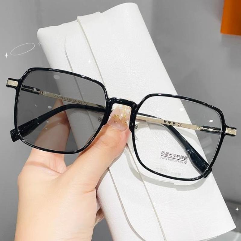 Photochromic Anti Blue Light Blocking Reading Glasses Stylish Large Frames for Man and Woman Presbyopia Eyewea Plano Eyeglasses +250 черный серый
Photochromic Anti Blue Light Blocking Reading Glasses Stylish Large Frames for Man and Woman Presbyopia Eyewea Plano Eyeglasses +250 черный серый