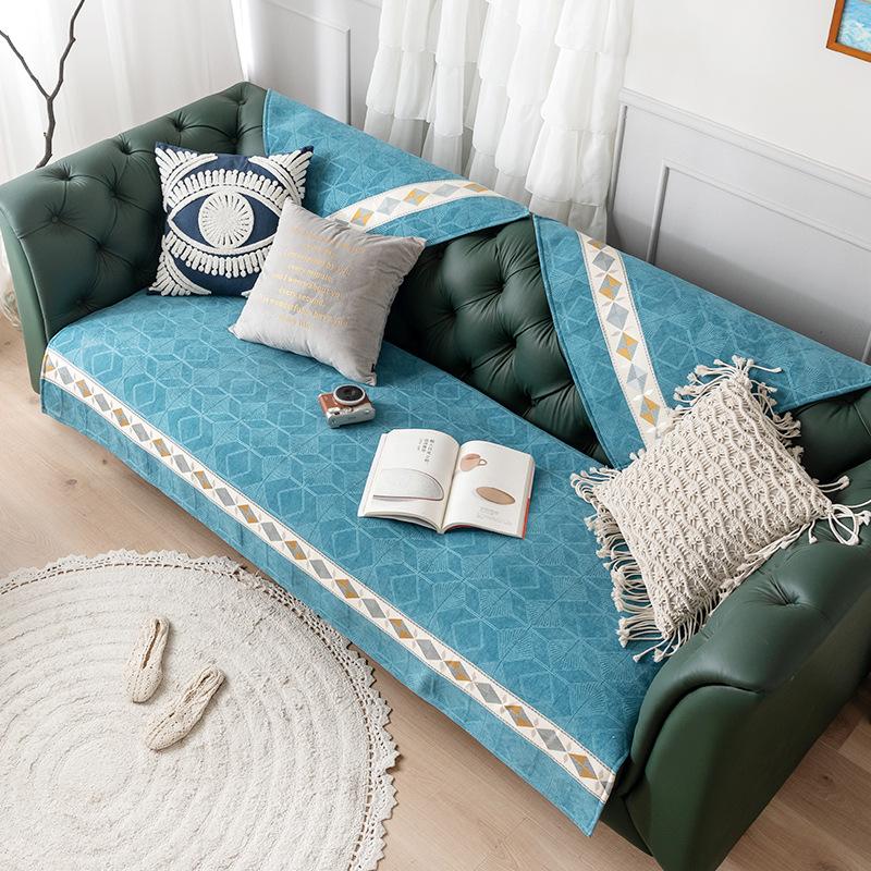 Простая утолщенная шенилловая подушка для дивана, комбинированная подушка, противоскользящий пылезащитный чехол 70*70cm
Простая утолщенная шенилловая подушка для дивана, комбинированная подушка, противоскользящий пылезащитный чехол 70*70cm