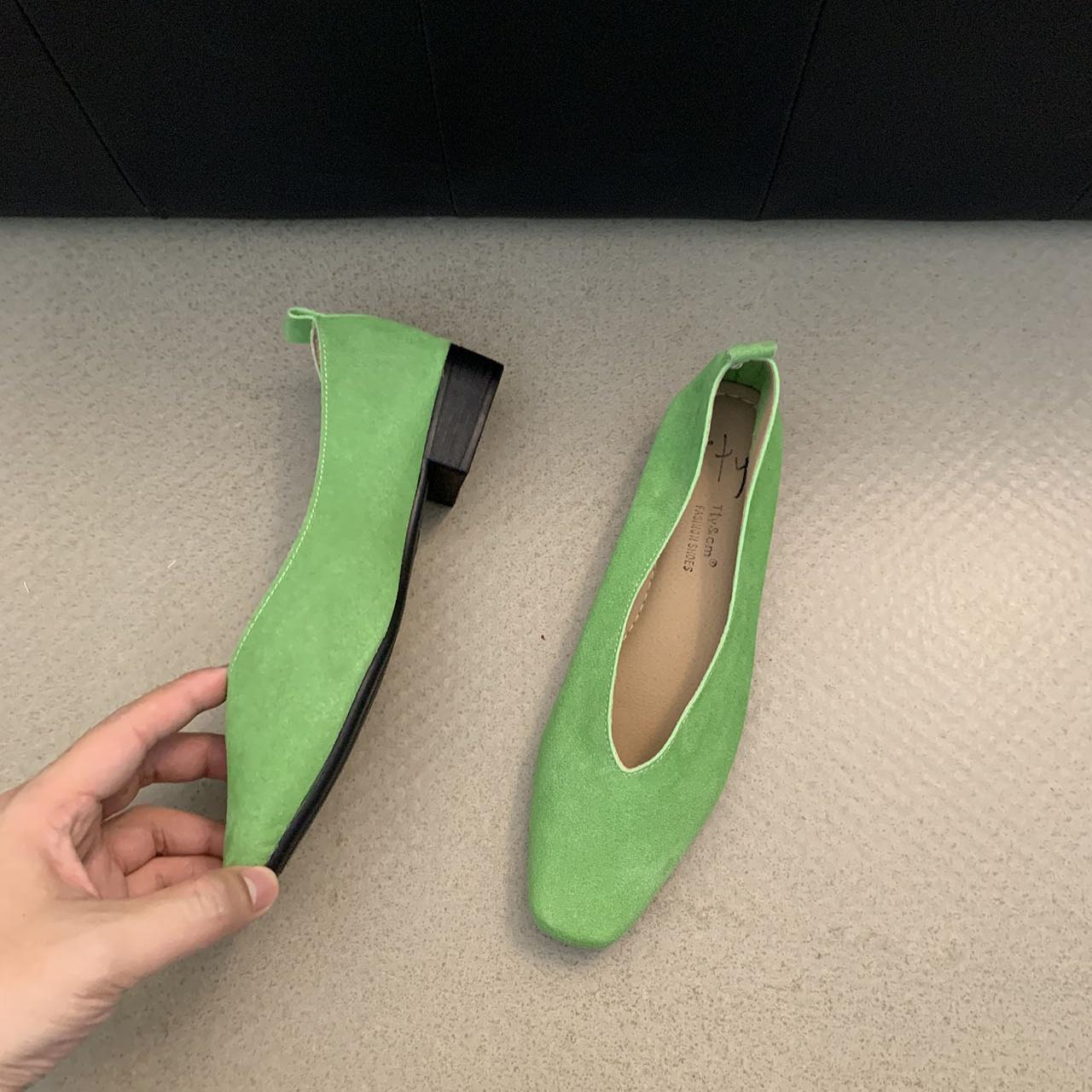 Bailamos Women Flat Shoes Round Toe Shallow Soft Ballerina Shoes Ladies Casual Dress Shoes Classics Ballet Loafers Mujer 35
Bailamos Women Flat Shoes Round Toe Shallow Soft Ballerina Shoes Ladies Casual Dress Shoes Classics Ballet Loafers Mujer 35