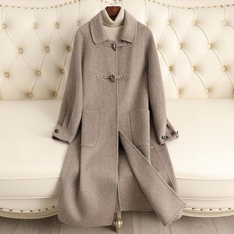 2024 Women s Double-Faced Cashmere Over-the-Knee Coat - Square Collar, Loose Fit, High-End Woolen Overcoat for Autumn/Winter. Small (90-110)
2024 Women s Double-Faced Cashmere Over-the-Knee Coat - Square Collar, Loose Fit, High-End Woolen Overcoat for Autumn/Winter. Small (90-110)