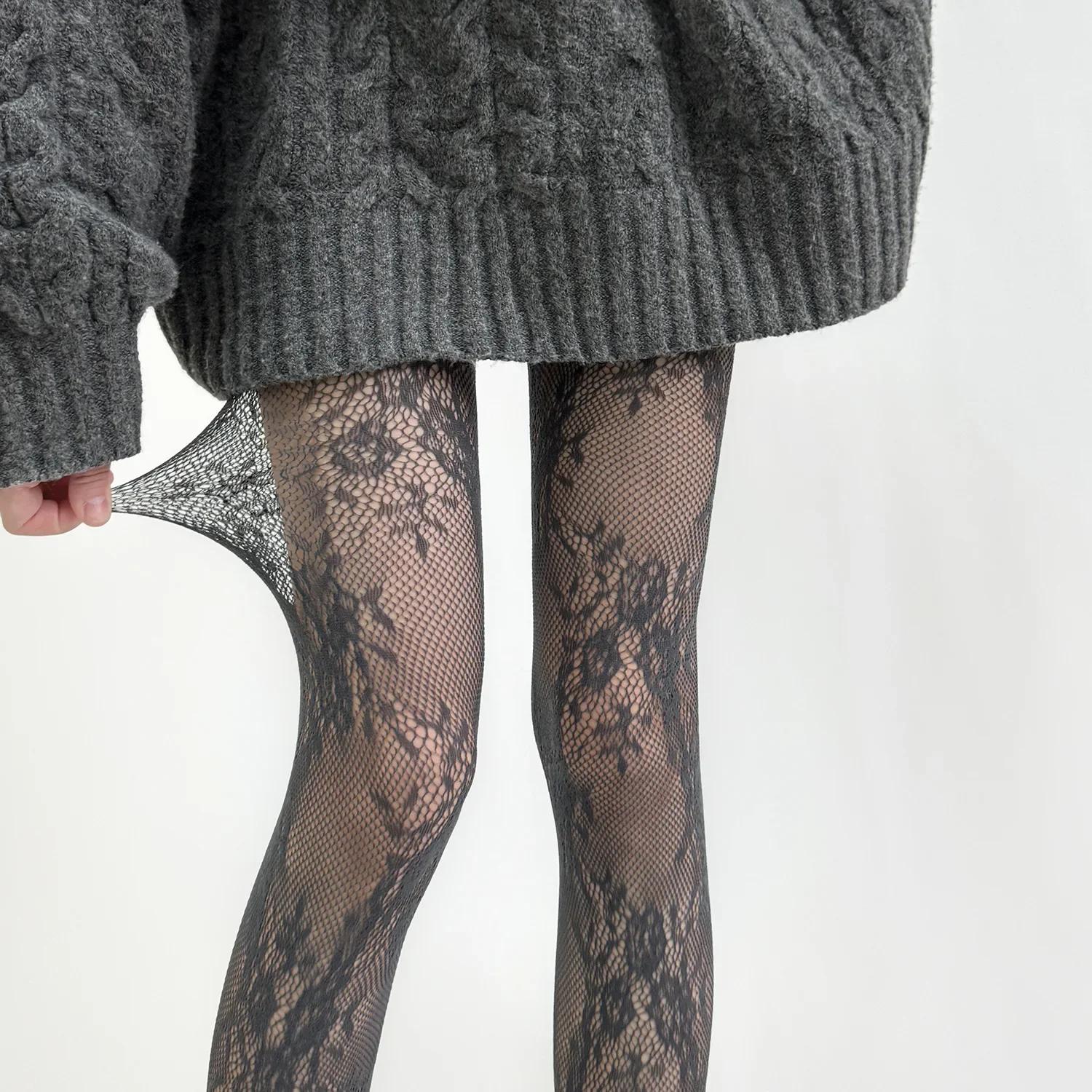White And Black Hollowed Out Lace Mesh Pantyhose Floral Rattan Bottomed Stockings
White And Black Hollowed Out Lace Mesh Pantyhose Floral Rattan Bottomed Stockings
