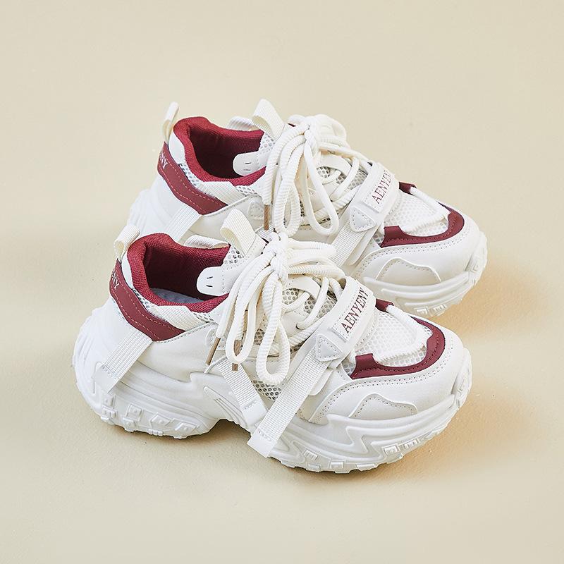 Новые кроссовки для женщин на лето, студенческие, спортивные и для отдыха, сетчатые, дышащие и увеличивающие рост 39
Новые кроссовки для женщин на лето, студенческие, спортивные и для отдыха, сетчатые, дышащие и увеличивающие рост 39