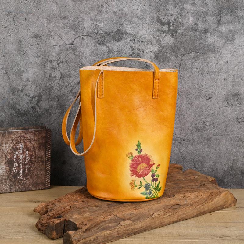 Женские сумки из натуральной кожи, винтажные дизайнерские сумки на ремне для дам, классическая сумка-ведро 19*15*31cm жёлтый
Женские сумки из натуральной кожи, винтажные дизайнерские сумки на ремне для дам, классическая сумка-ведро 19*15*31cm жёлтый