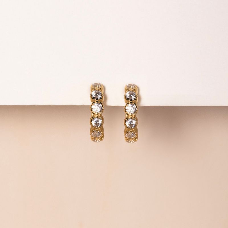 Gleam of European and American Exquisite Diamond-Studded High-End Mini Half-Circle Zircon Earrings Ear Hoops Ear Clasps Gold 5.5mm (Pair)
Gleam of European and American Exquisite Diamond-Studded High-End Mini Half-Circle Zircon Earrings Ear Hoops Ear Clasps Gold 5.5mm (Pair)