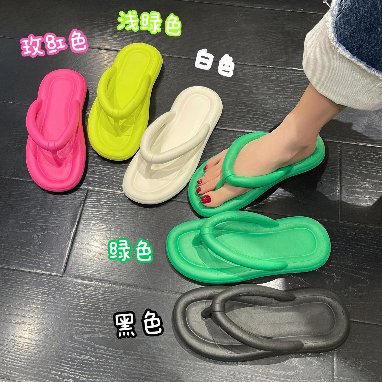 New flip-flops women wear beach seaside flat-bottomed sandals slippers women 36
New flip-flops women wear beach seaside flat-bottomed sandals slippers women 36