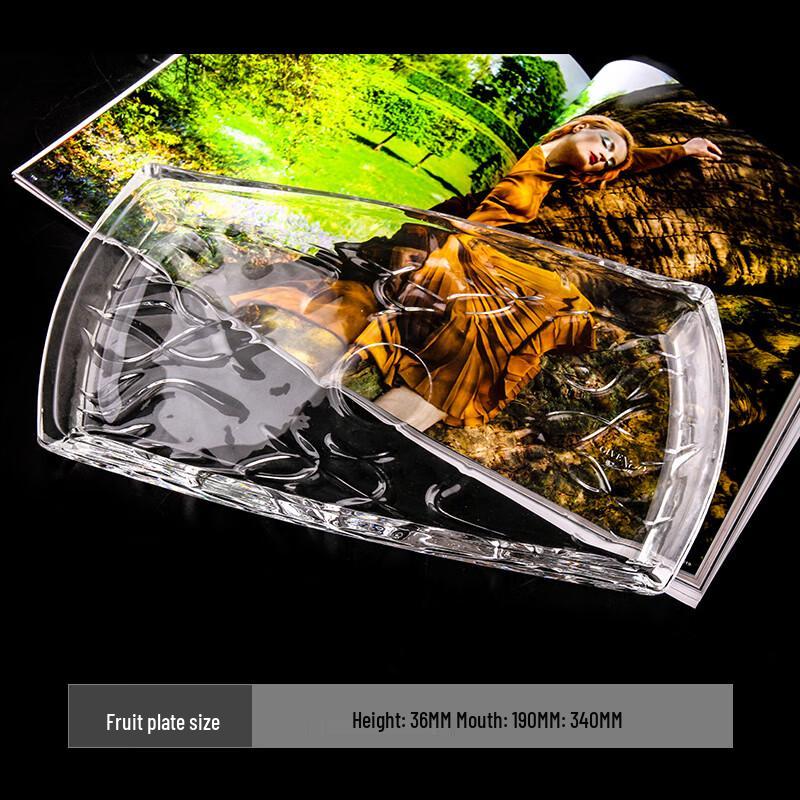 Nordic Crystal Glass Fruit Tray
Nordic Crystal Glass Fruit Tray