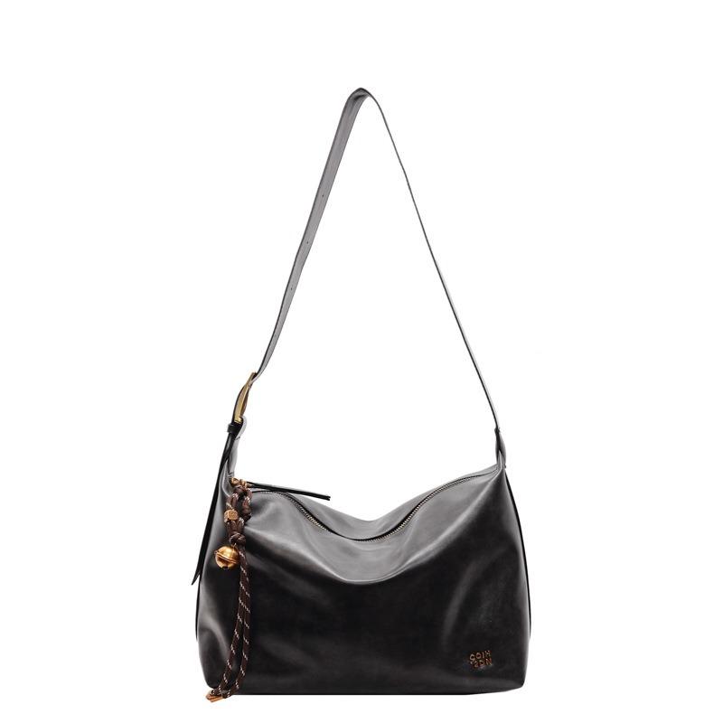 Retro fashion tote bag autumn and winter new trend versatile large-capacity shoulder bag high-end casual women s bag чорний
Retro fashion tote bag autumn and winter new trend versatile large-capacity shoulder bag high-end casual women s bag чорний
