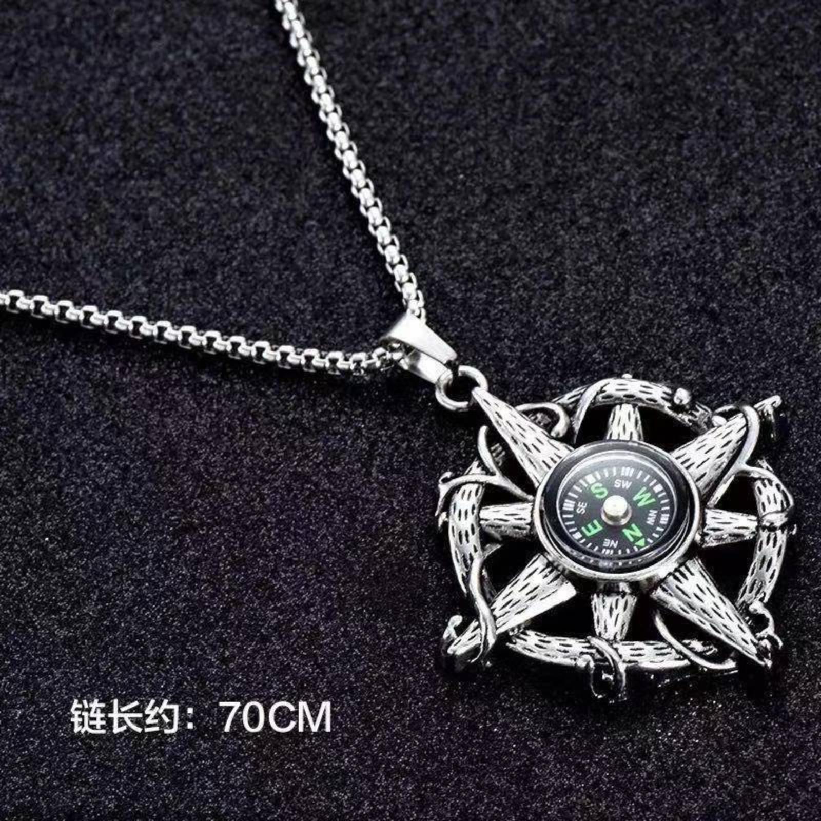Versatile Titanium Steel Chain Necklace Trendy Hip-Hop Style For Men Streetwear Alloy Pendant Unisex Sweater Chain One Size
Versatile Titanium Steel Chain Necklace Trendy Hip-Hop Style For Men Streetwear Alloy Pendant Unisex Sweater Chain One Size