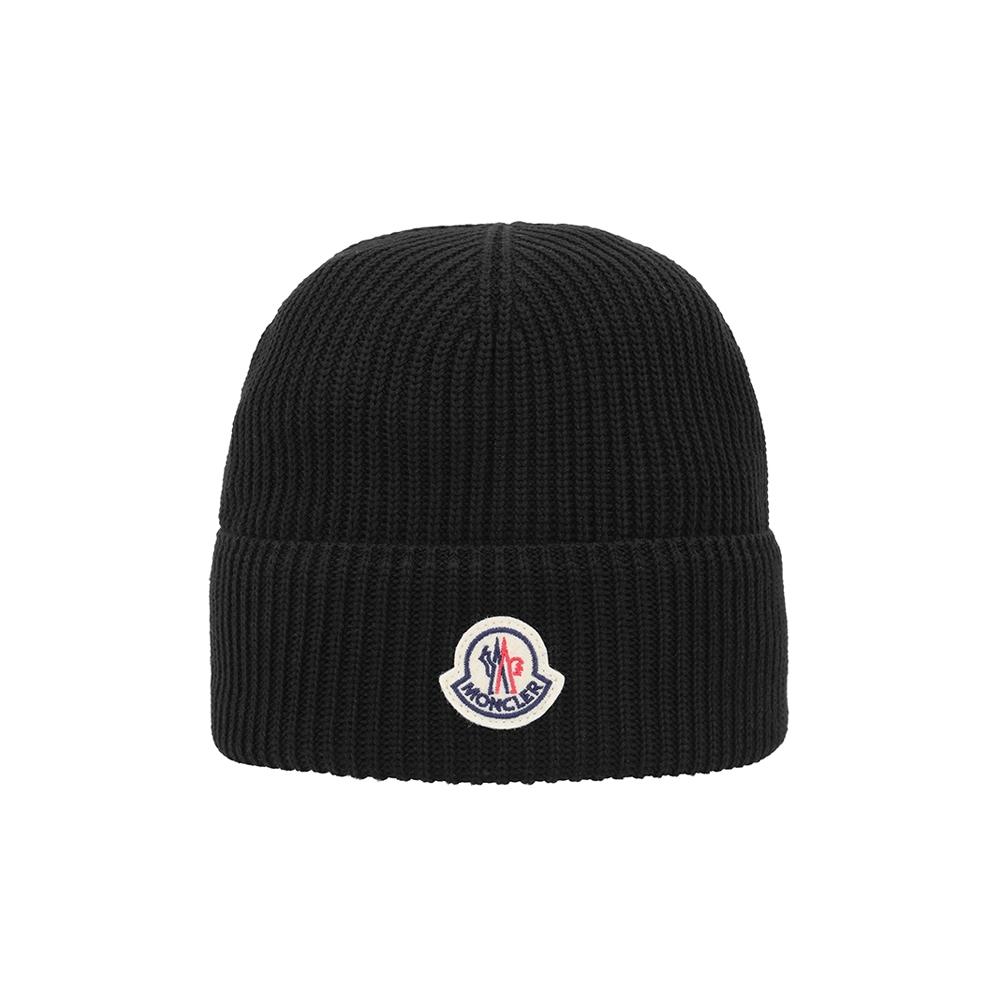 Шапка Moncler з нашивкою-логотипом 3b00022 M1367 999 3B00022 M1367 999
Шапка Moncler з нашивкою-логотипом 3b00022 M1367 999 3B00022 M1367 999